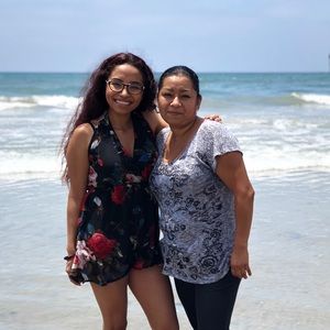 Meet your Posher, Sandra